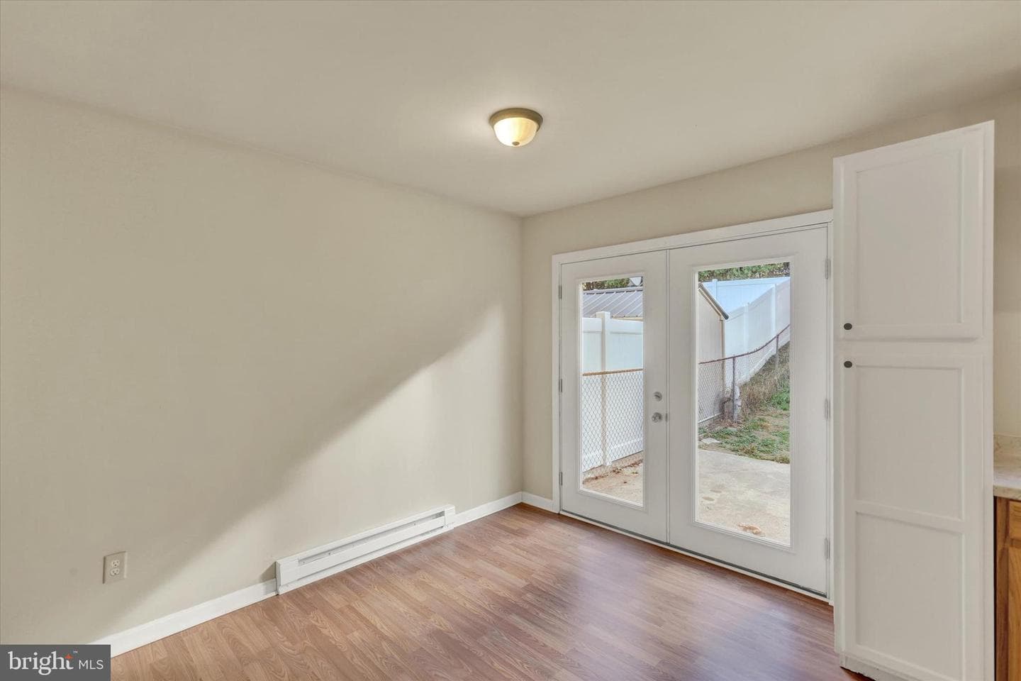 34 Surrey Drive photo 9