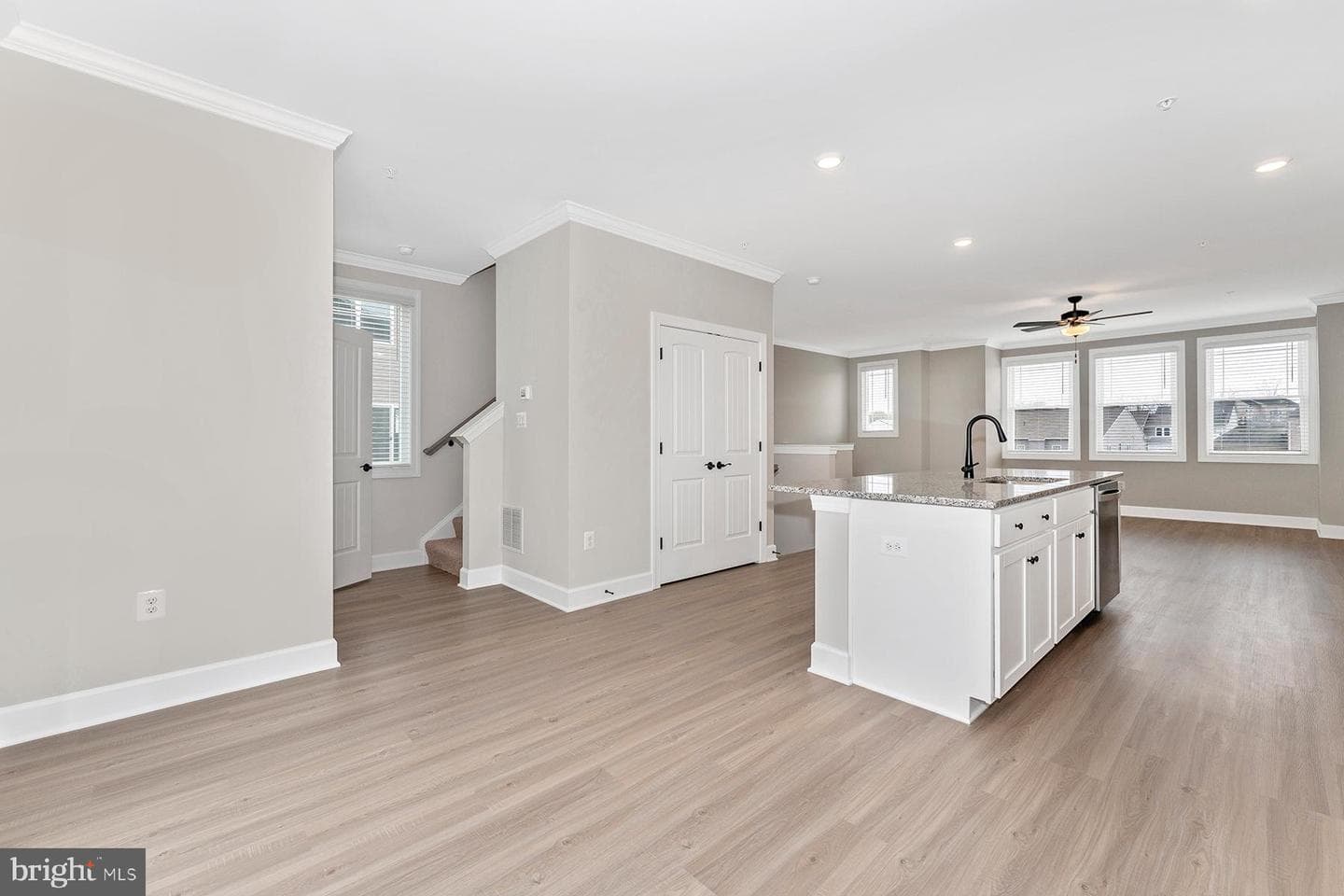 539 Abigail Avenue photo 14