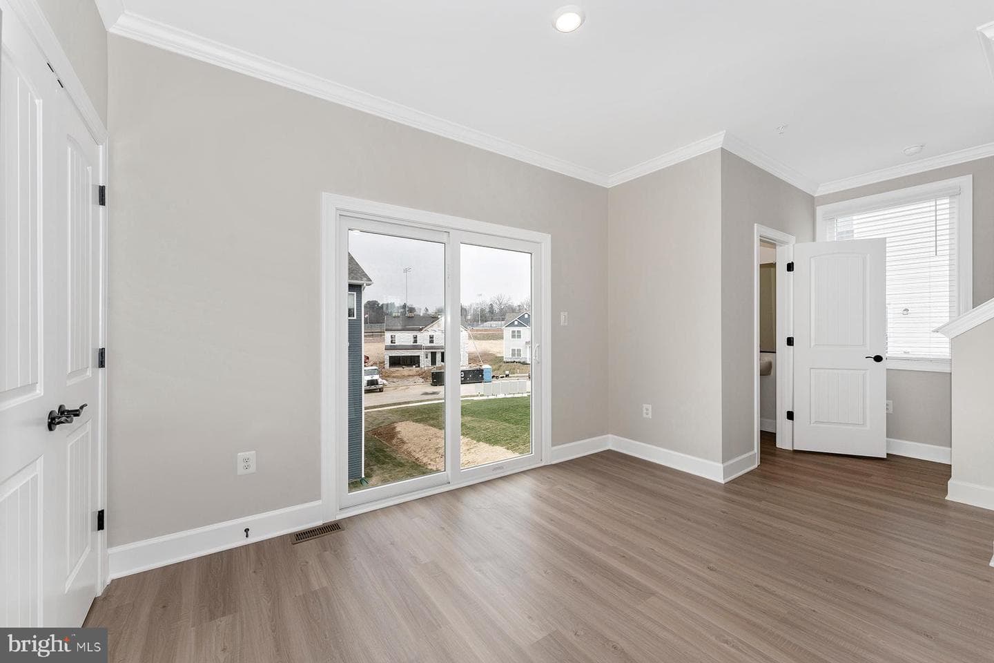 539 Abigail Avenue photo 18
