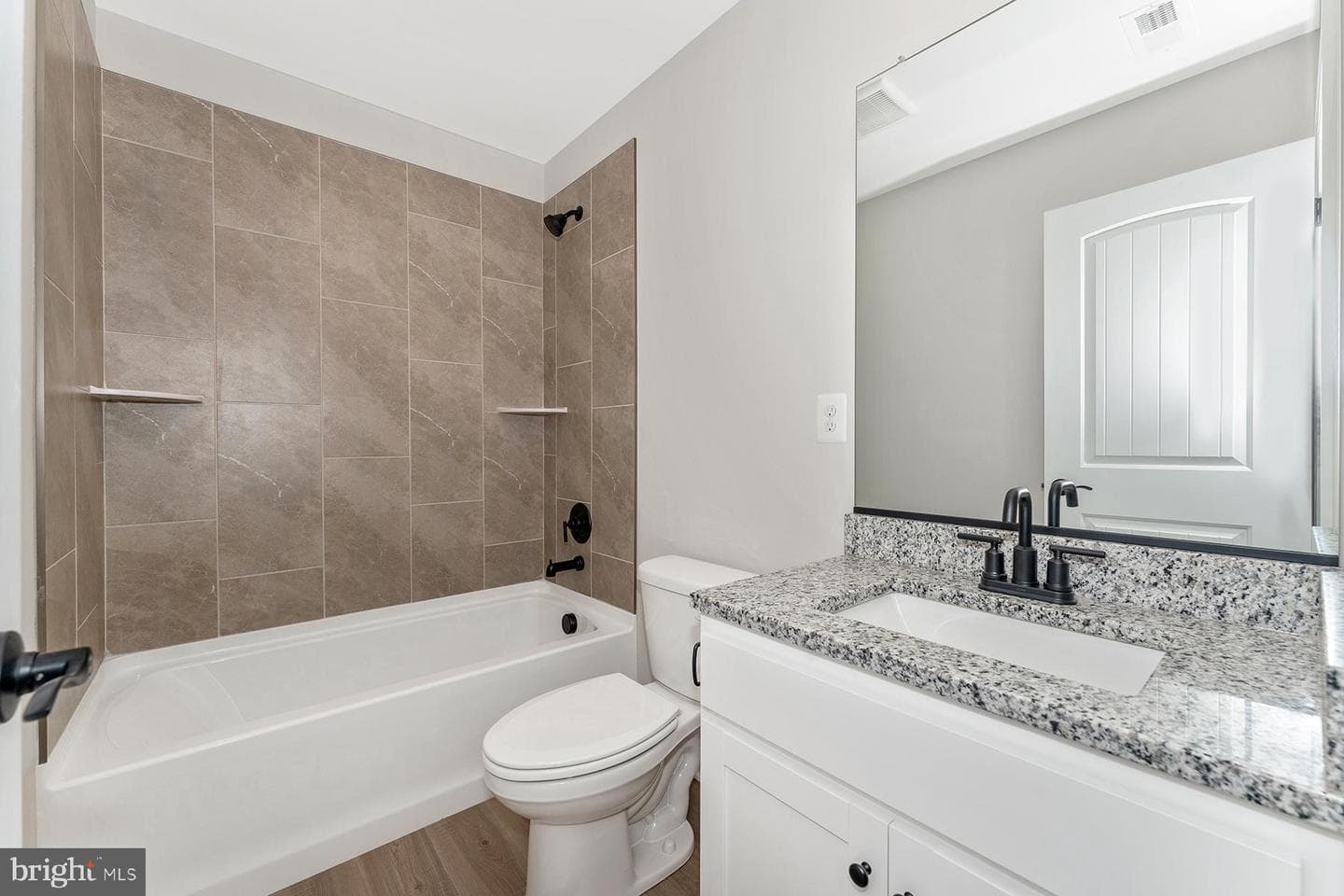 539 Abigail Avenue photo 25