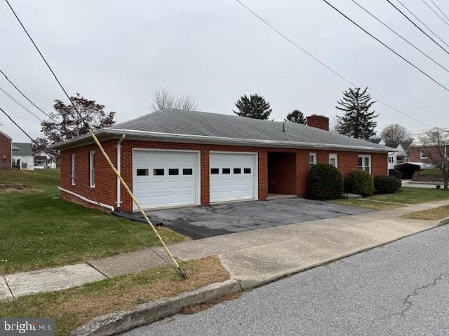 300 N Franklin Street photo 3