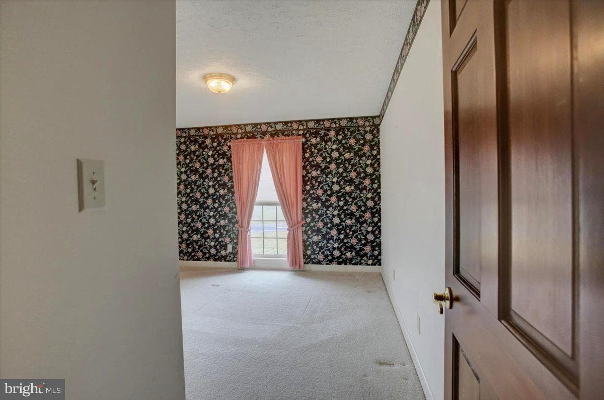 1015 Buchanan Trail East photo 49