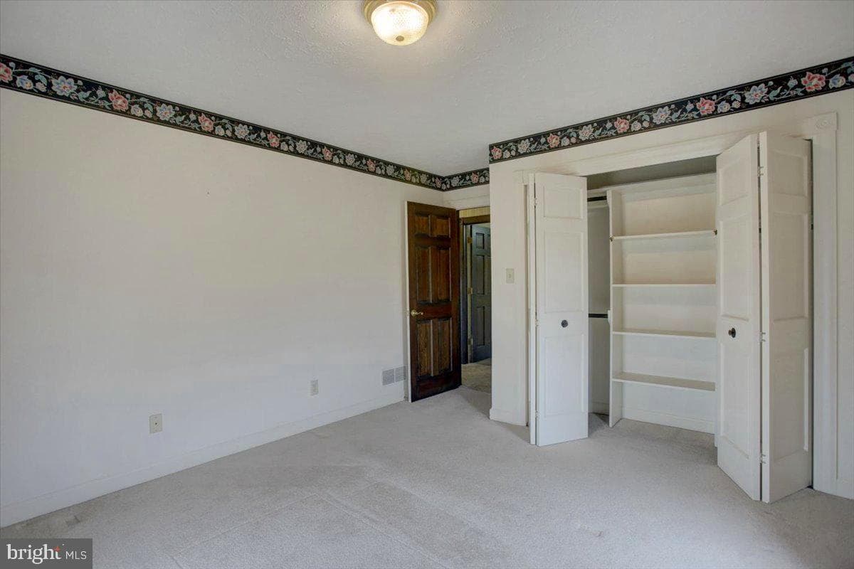 1015 Buchanan Trail East photo 50