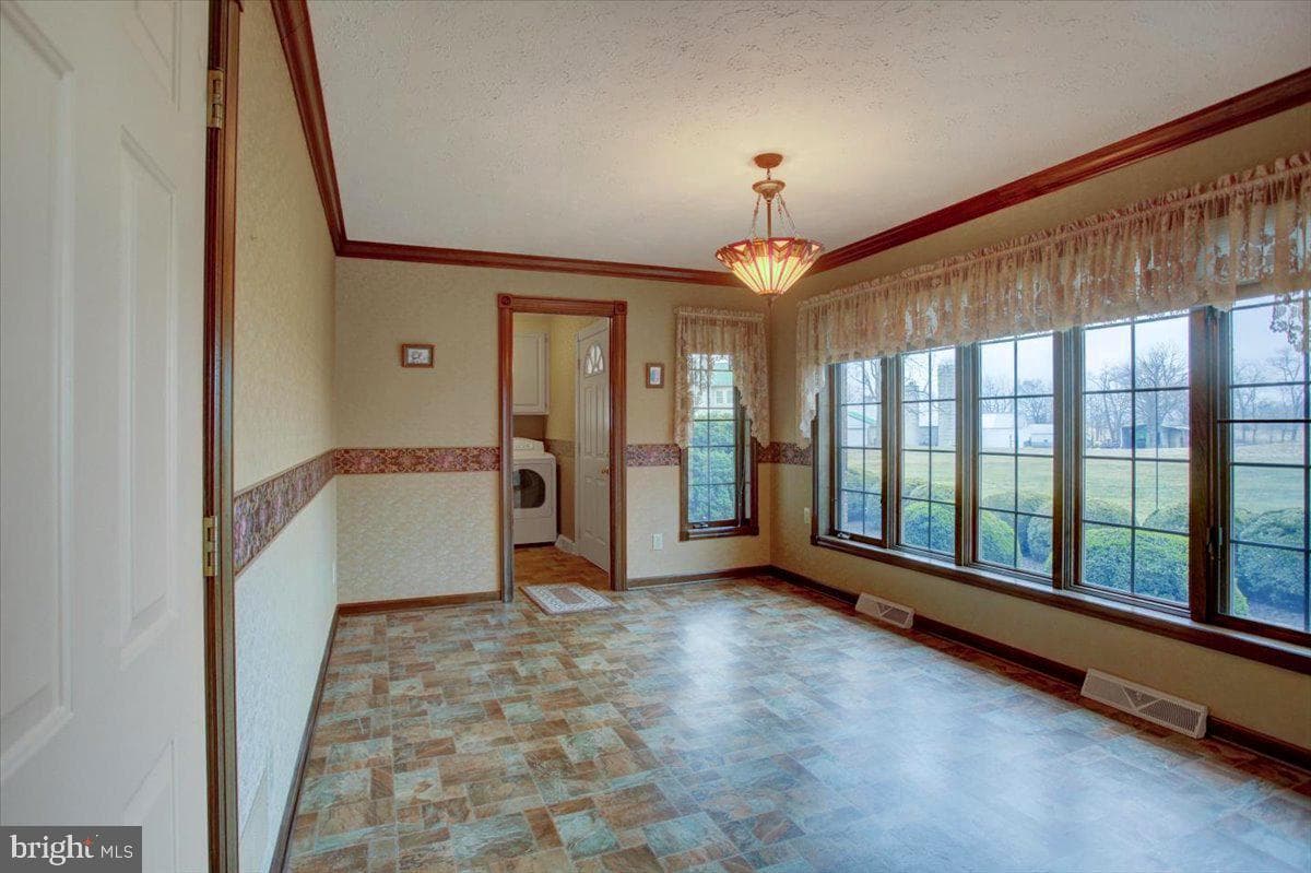 1015 Buchanan Trail East photo 51