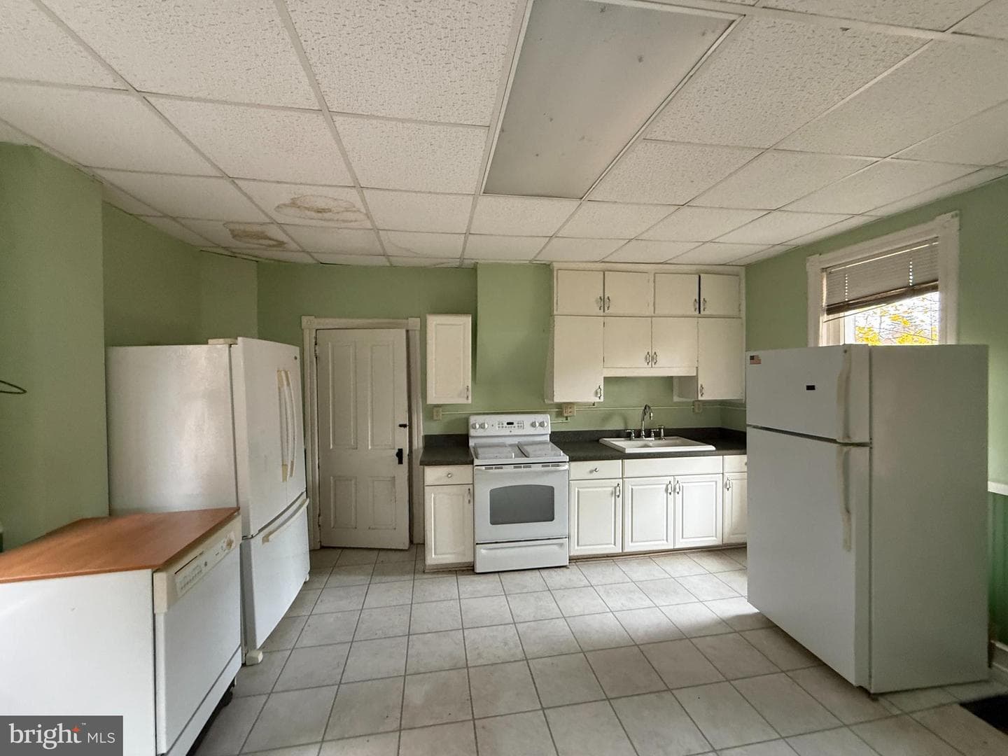 34 Clayton Avenue photo 7