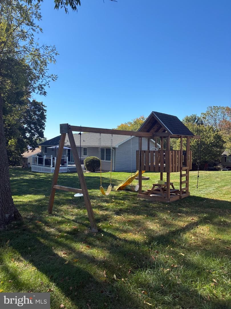 11890 Village Heights Drive photo 7