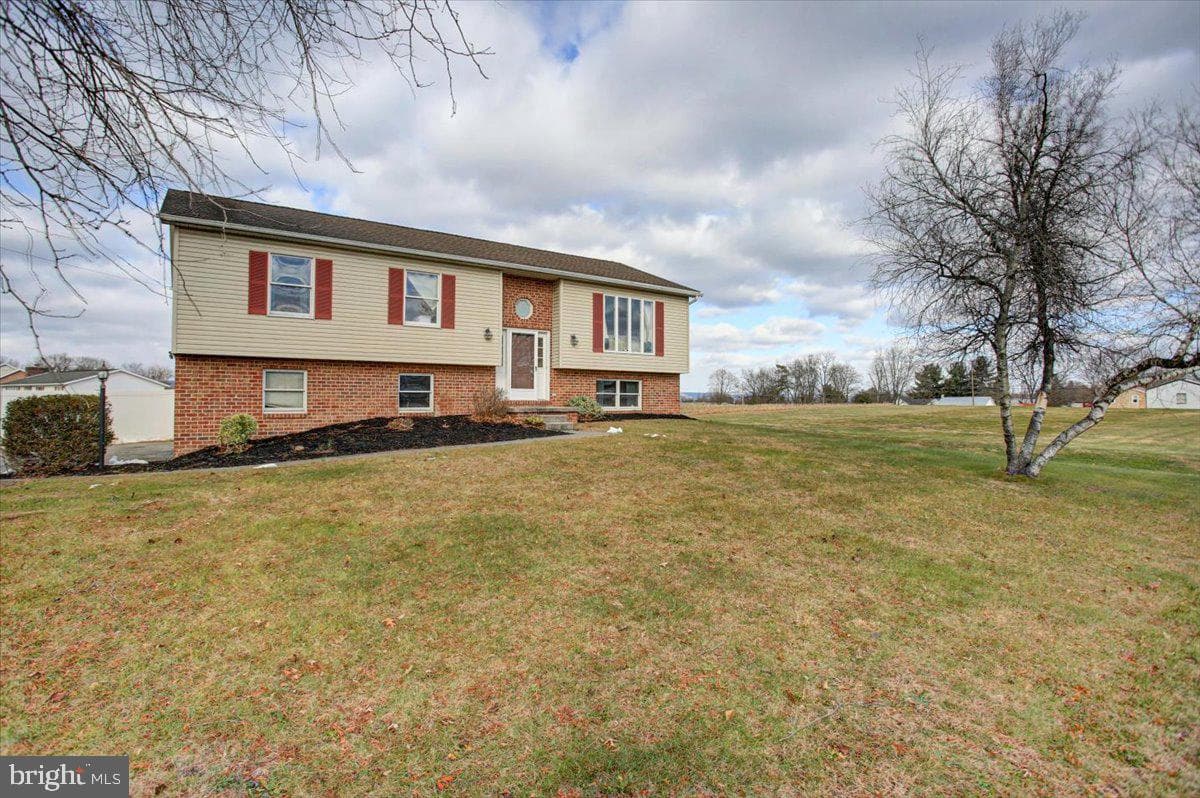 601 Kittatinny Drive photo 3