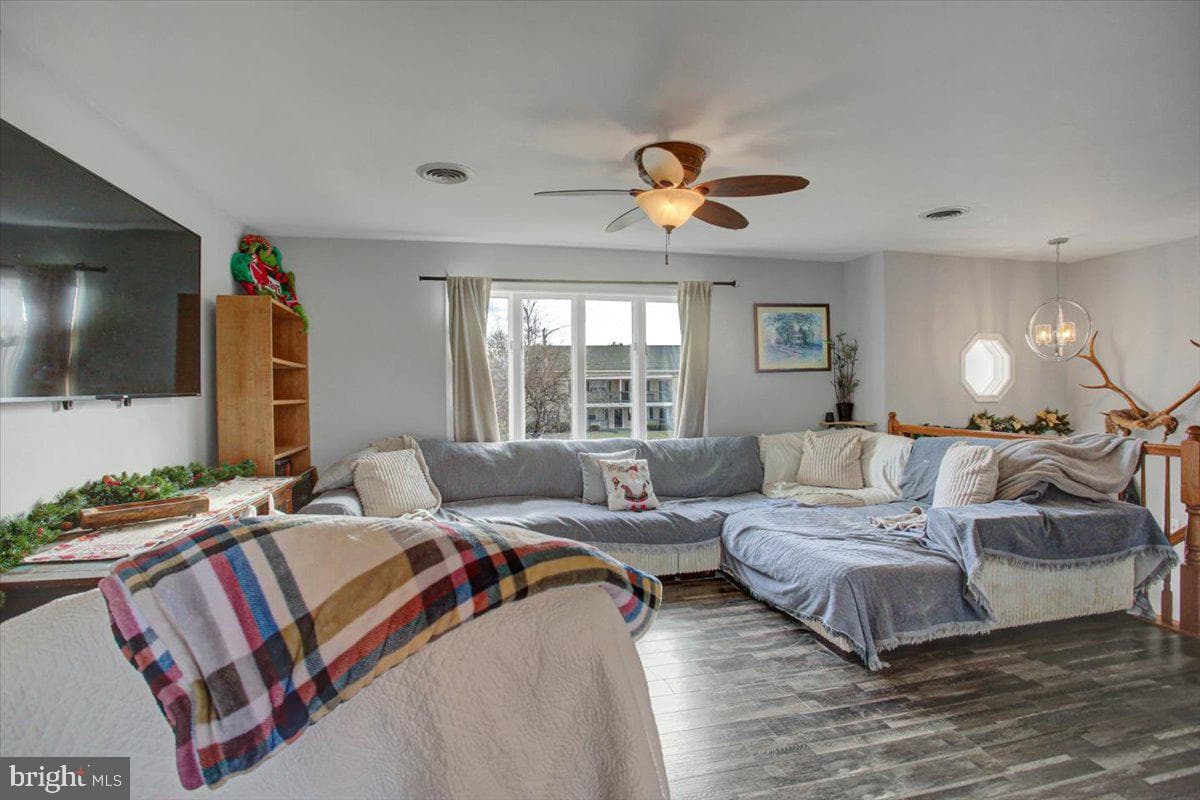 601 Kittatinny Drive photo 8