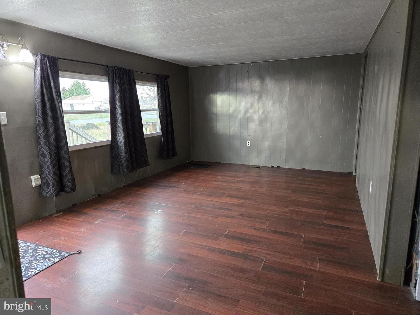 10750 Mapleton Road photo 10