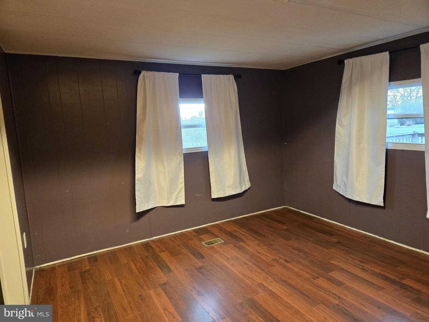 10750 Mapleton Road photo 26
