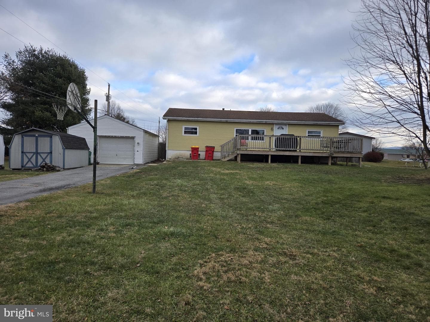 10750 Mapleton Road photo 3