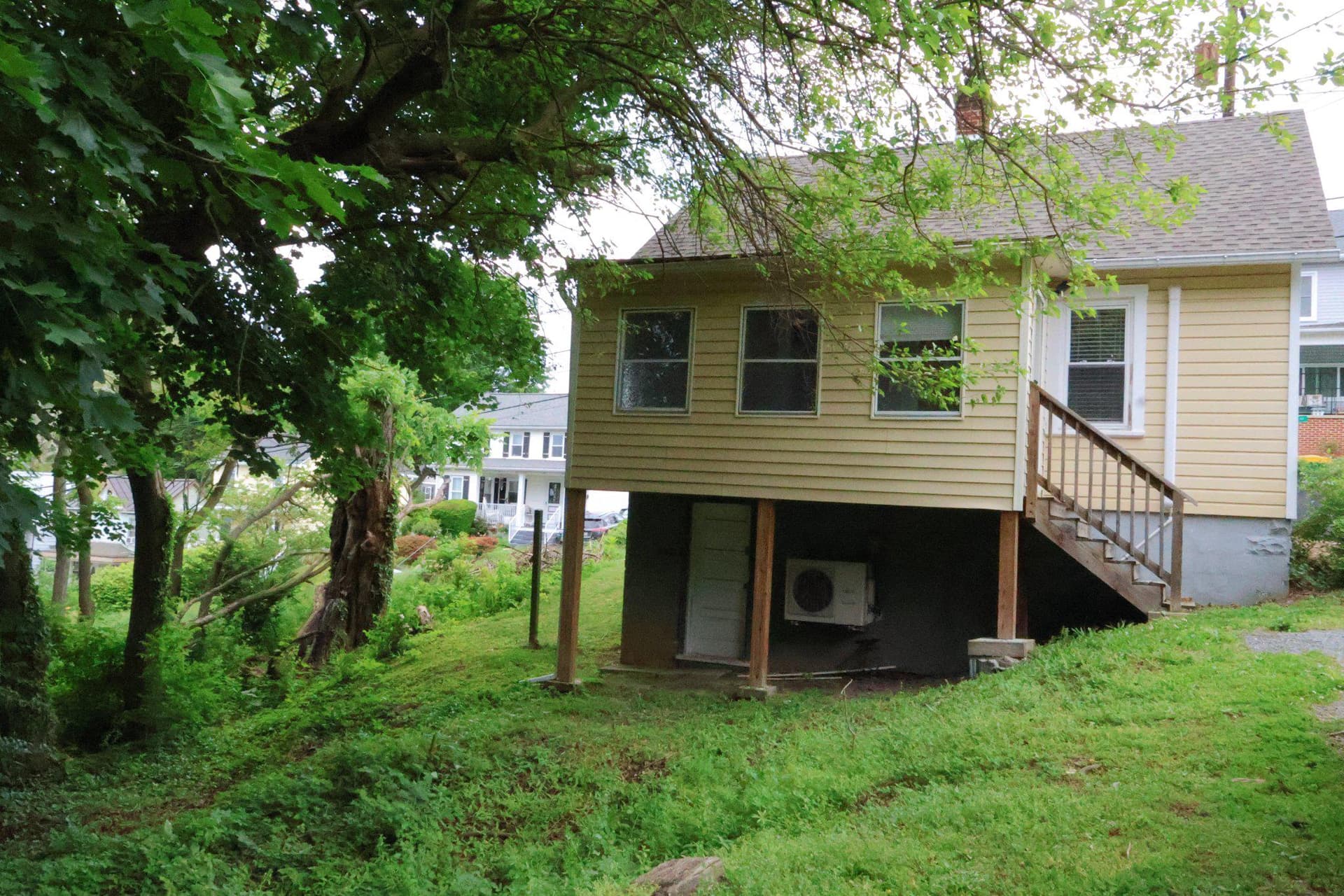 214 Mount Airy Avenue photo 20