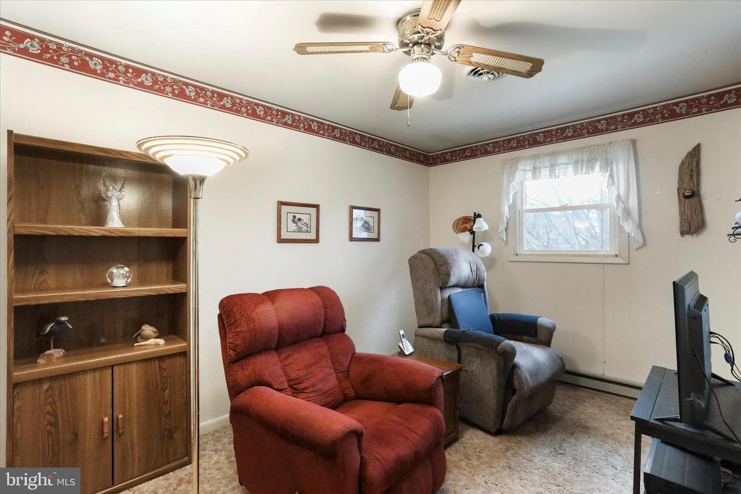 132 Jameslee Drive photo 25