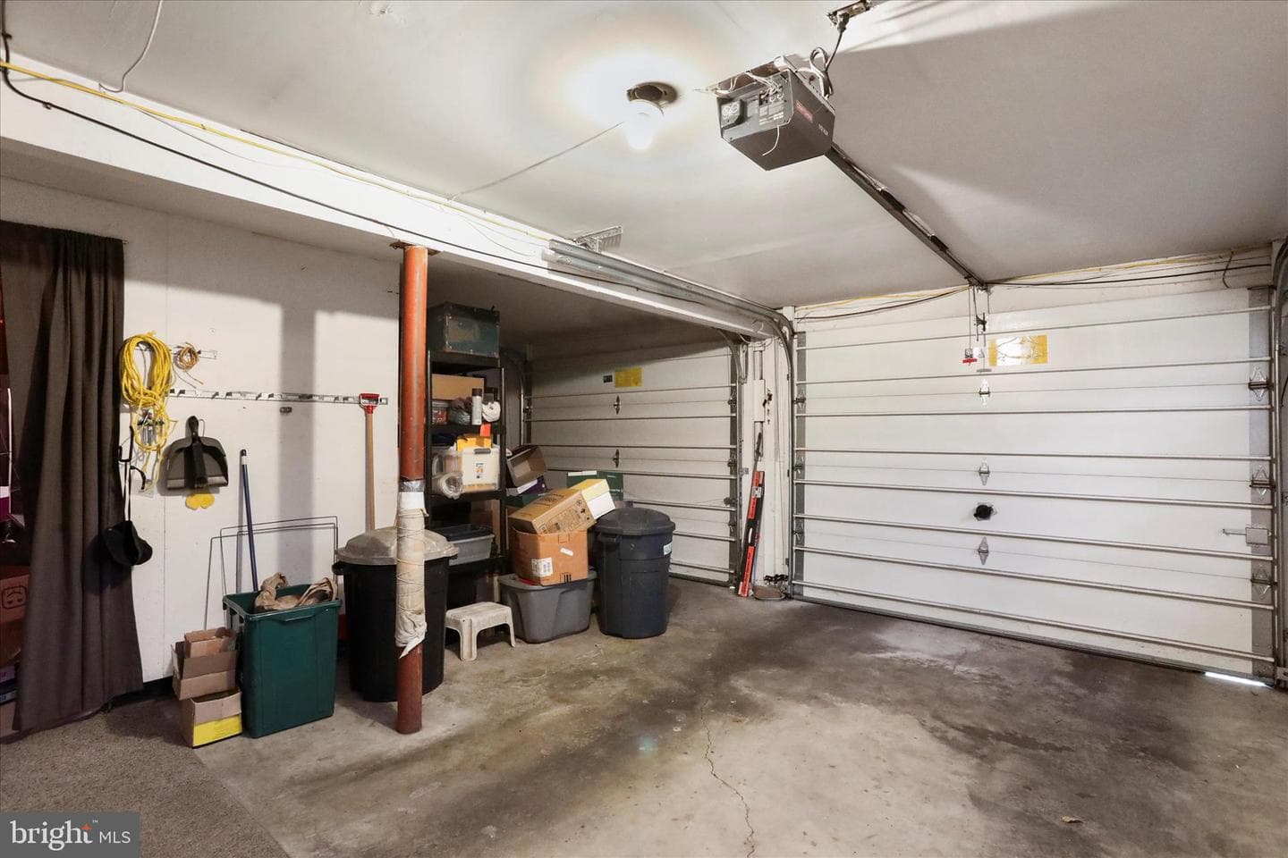 132 Jameslee Drive photo 33