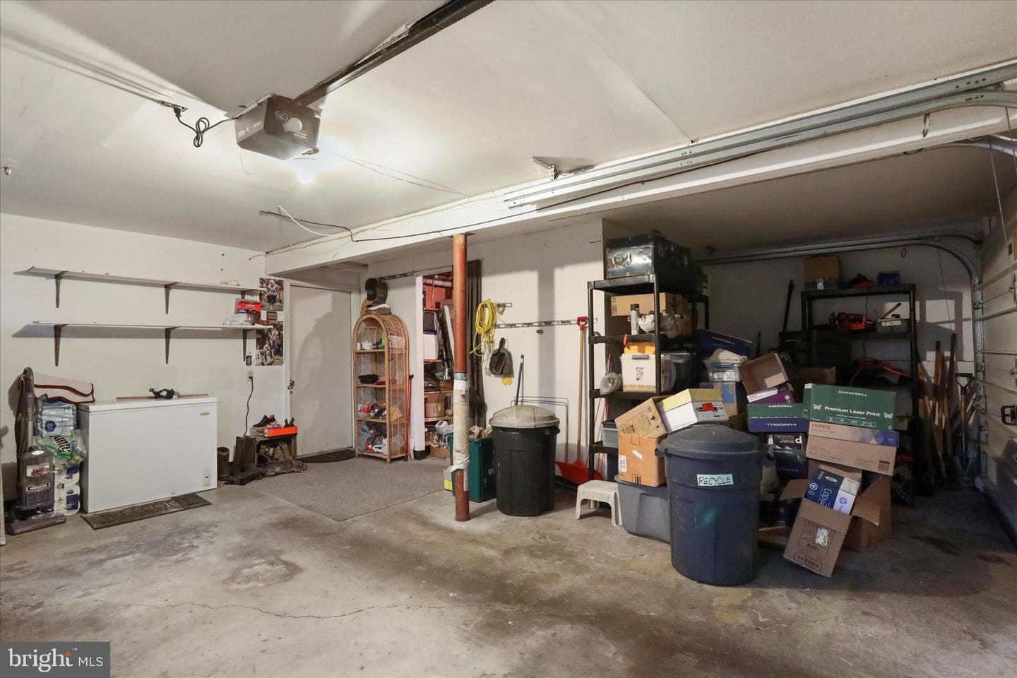 132 Jameslee Drive photo 34