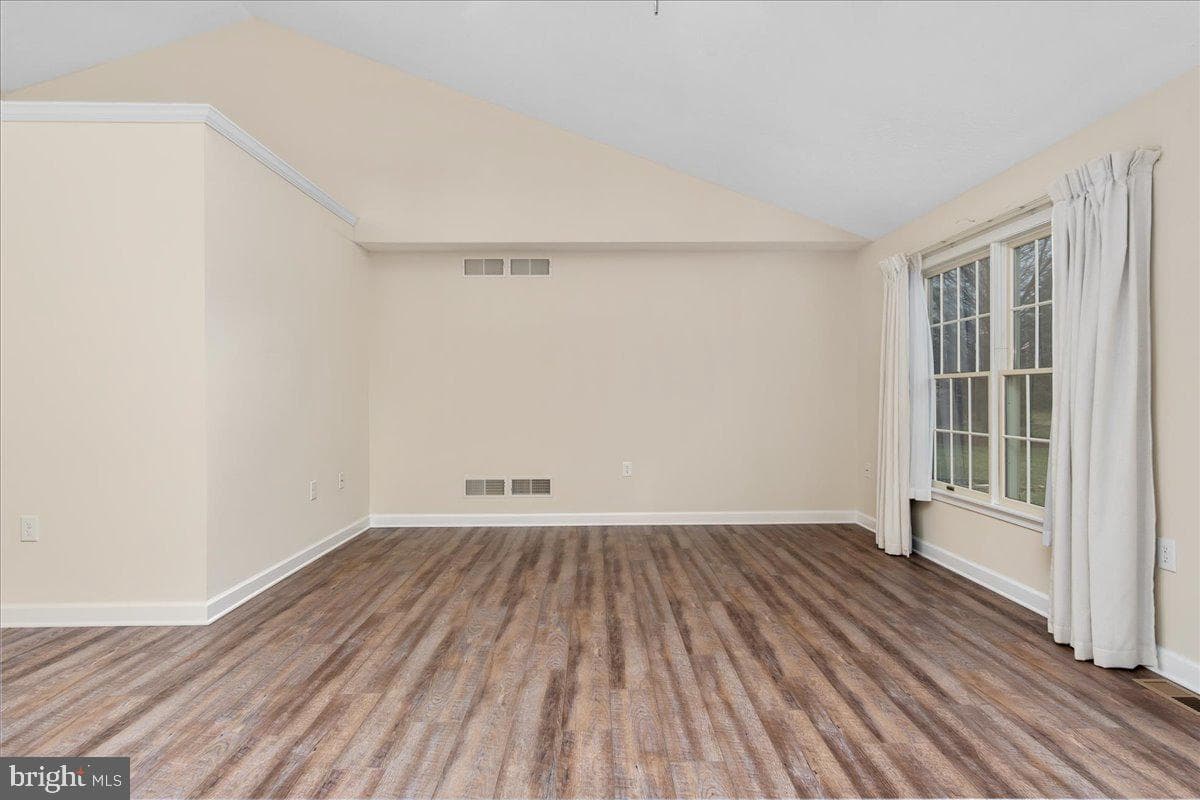 3459 Glen Eagles Drive photo 13