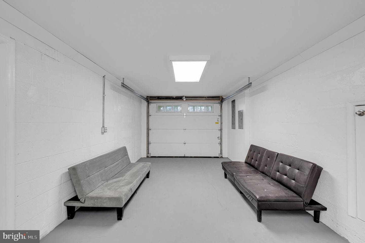 60 Armory Drive photo 29