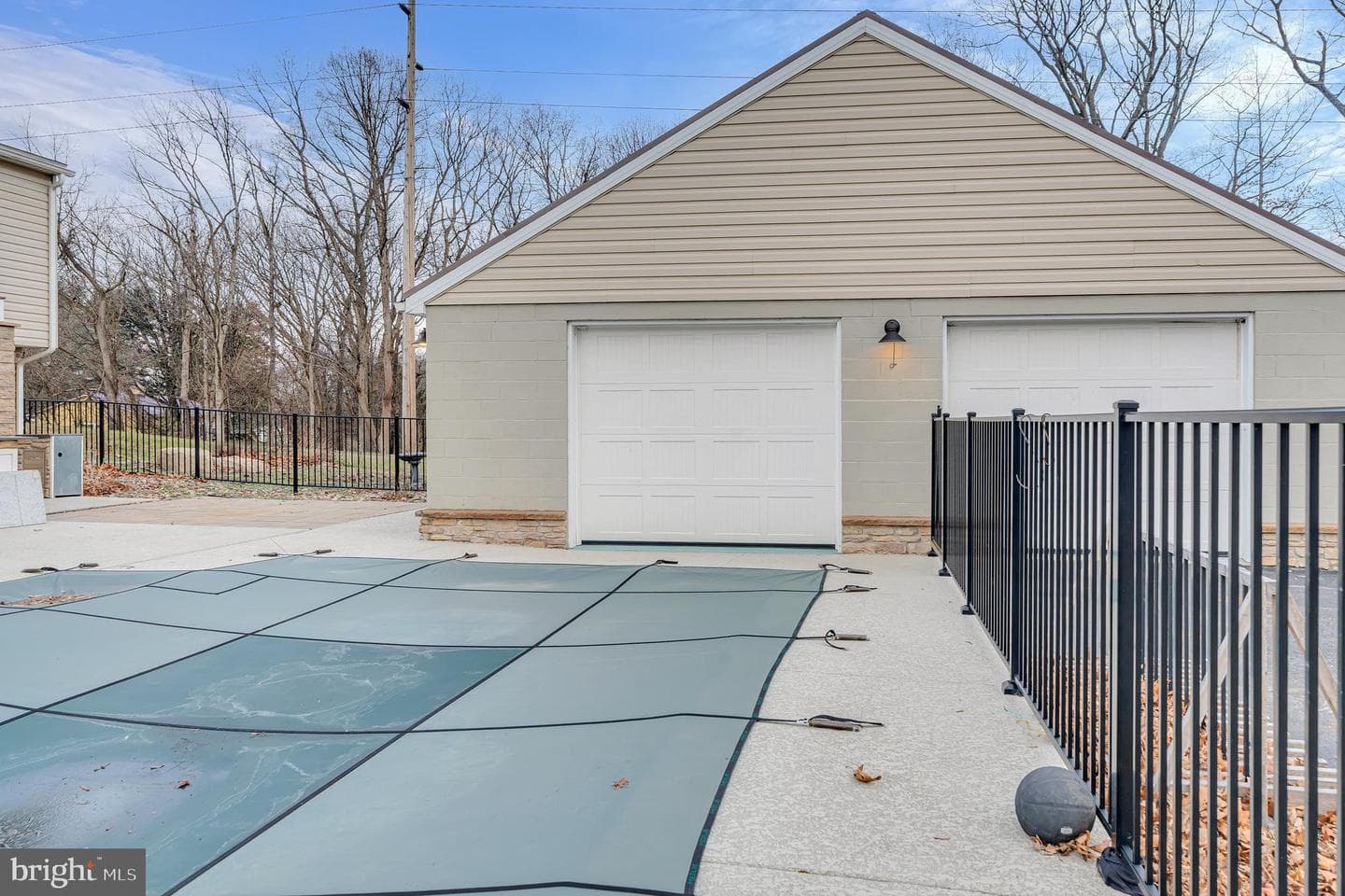 60 Armory Drive photo 38
