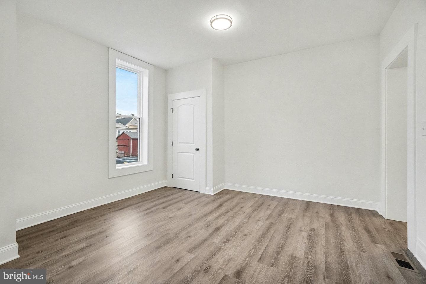 35 N Franklin Street photo 16