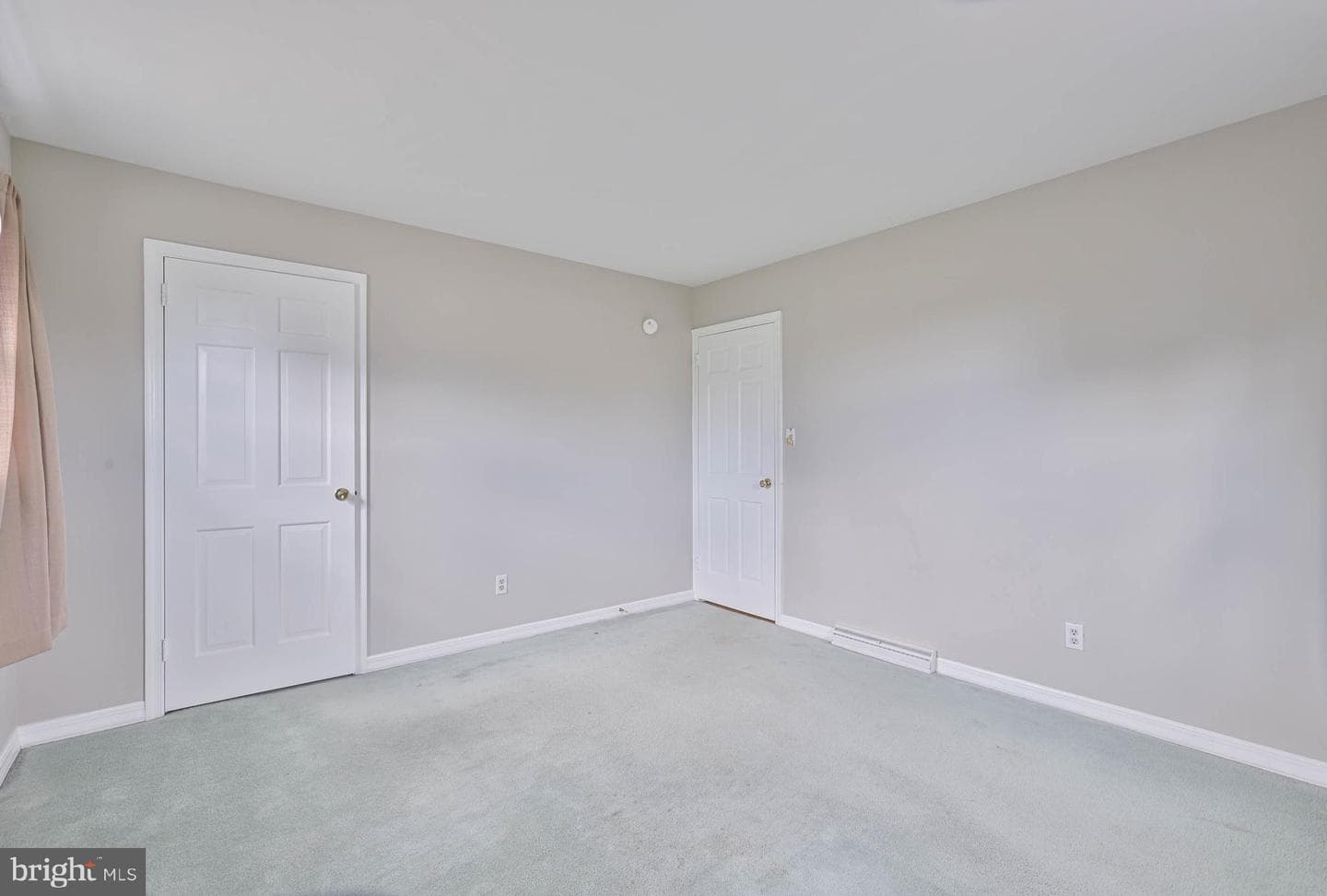 296 Kauffman Street photo 15