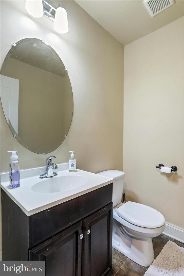 208 Whitley Drive #44 photo 6