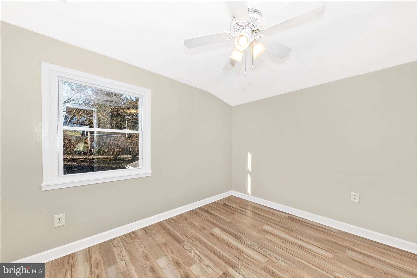 148 Hamilton Avenue photo 29