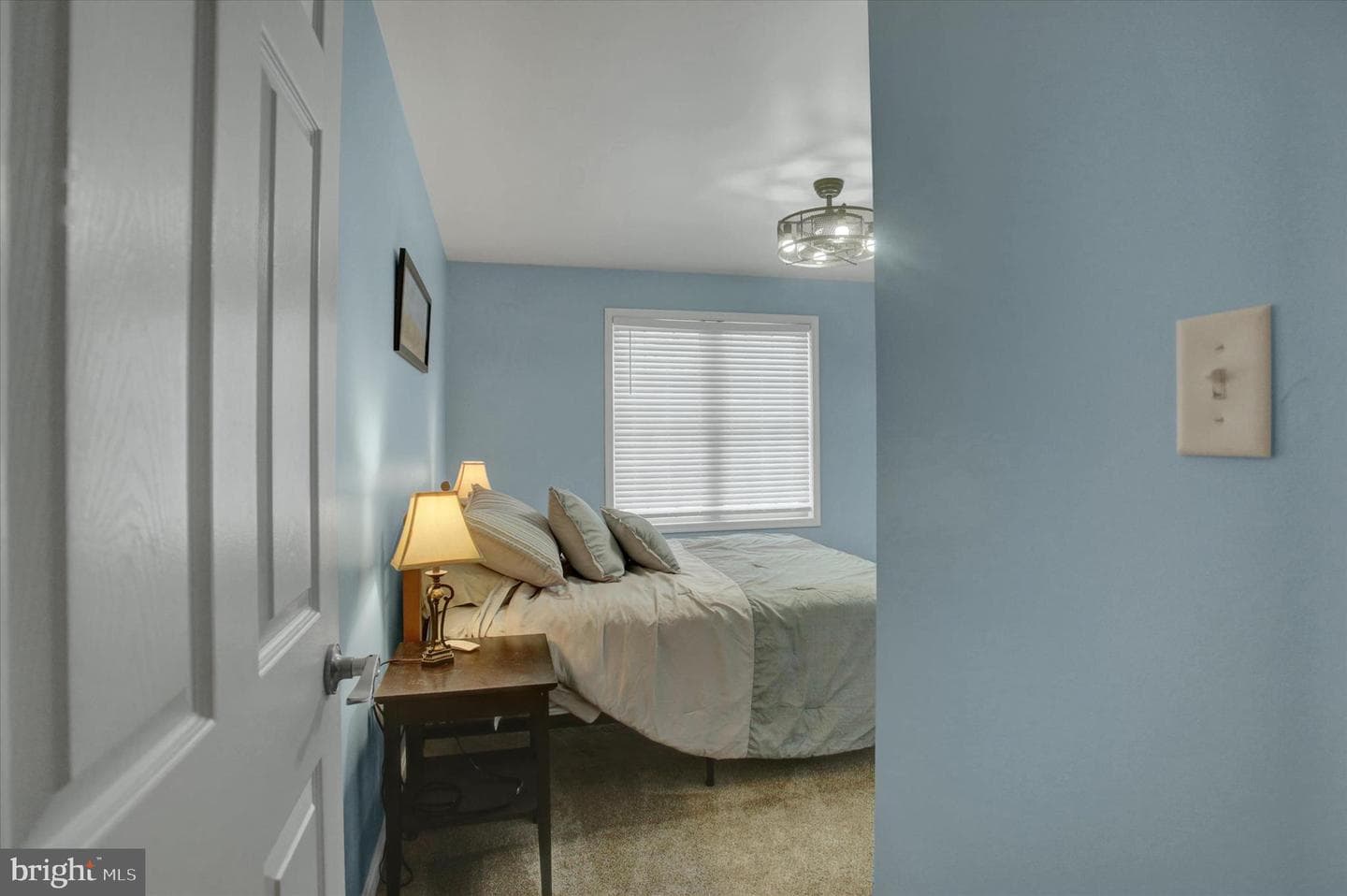 108 N Blackberry Lane photo 40