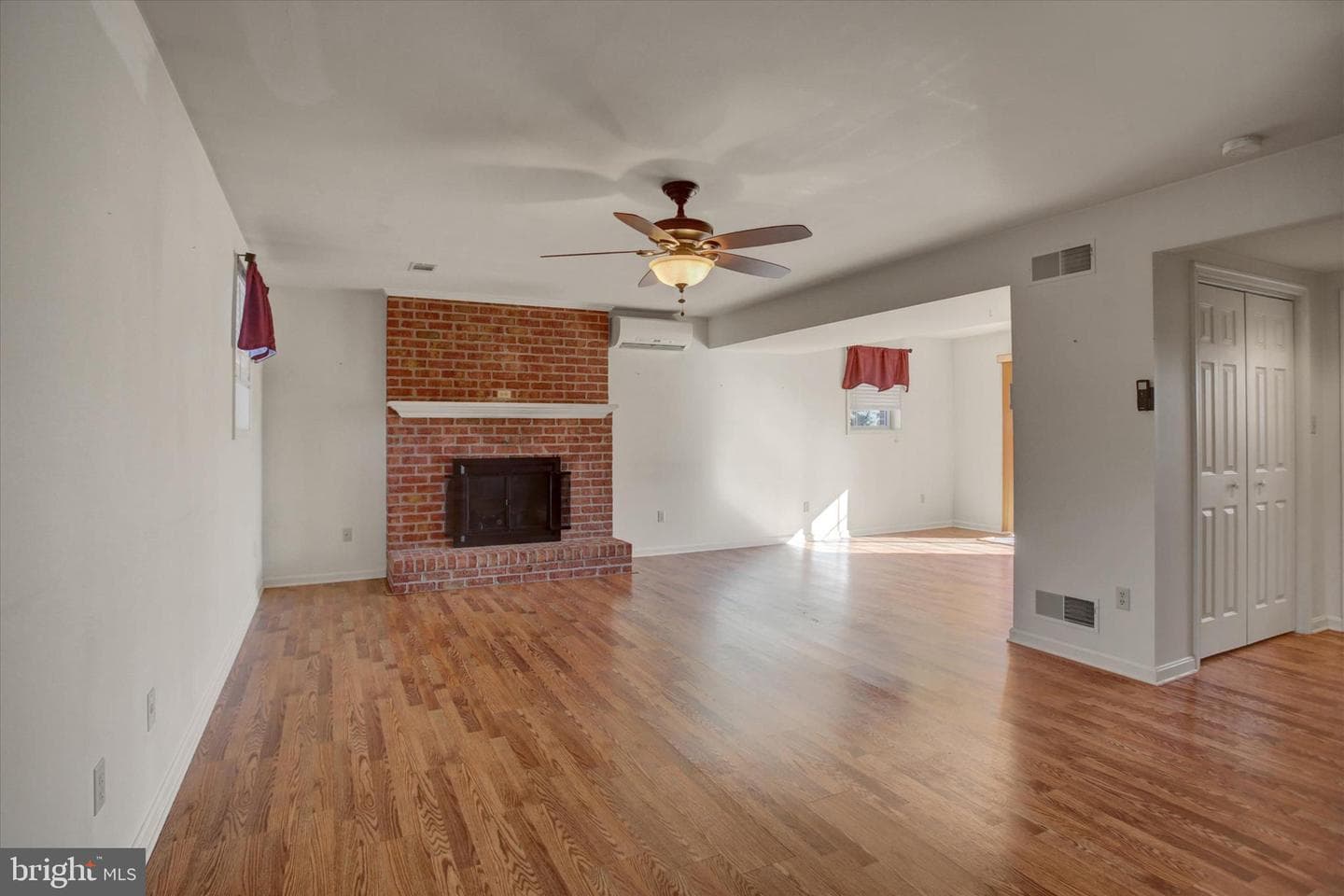 722 Mahantango Drive photo 32
