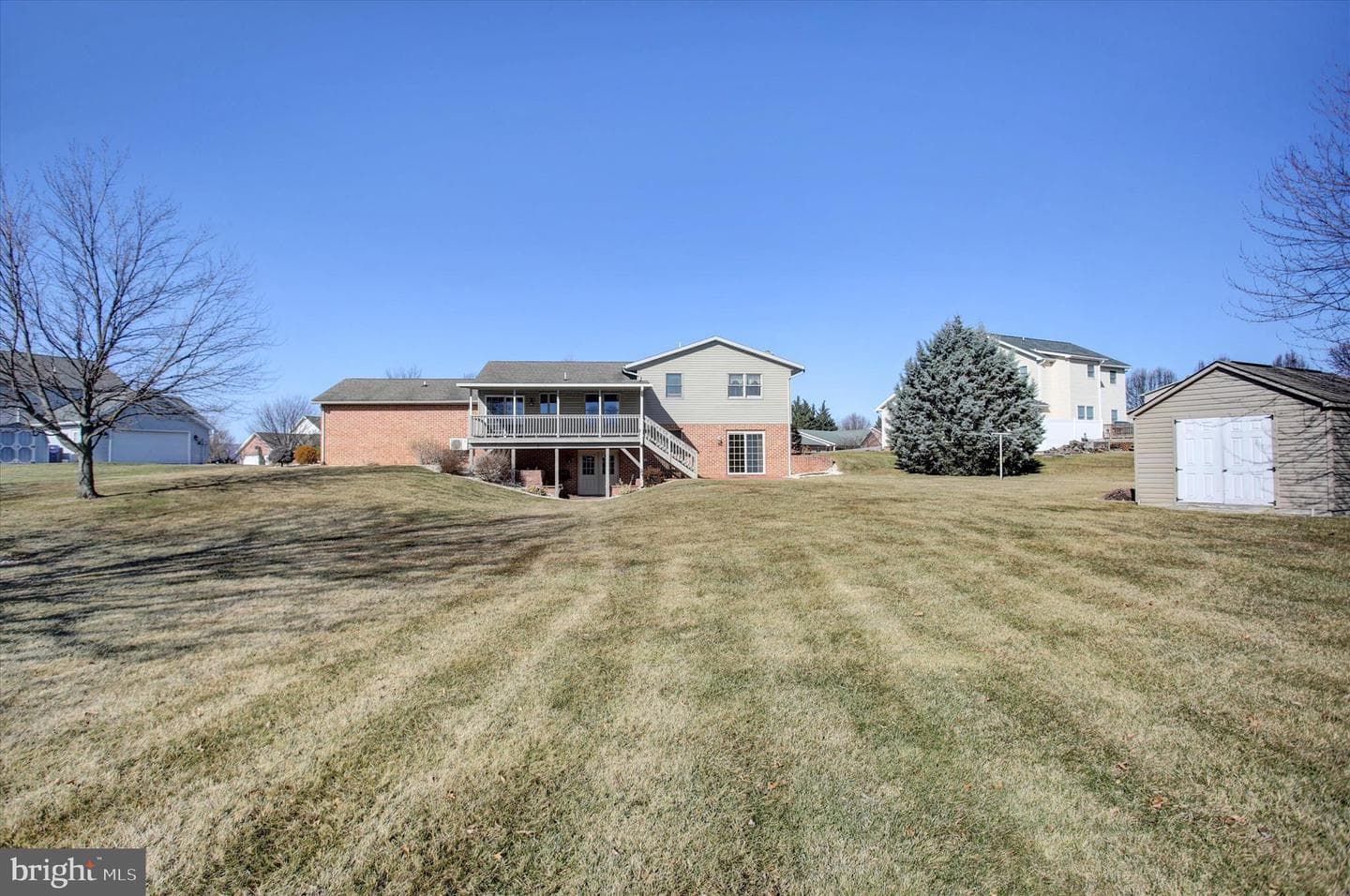 722 Mahantango Drive photo 43