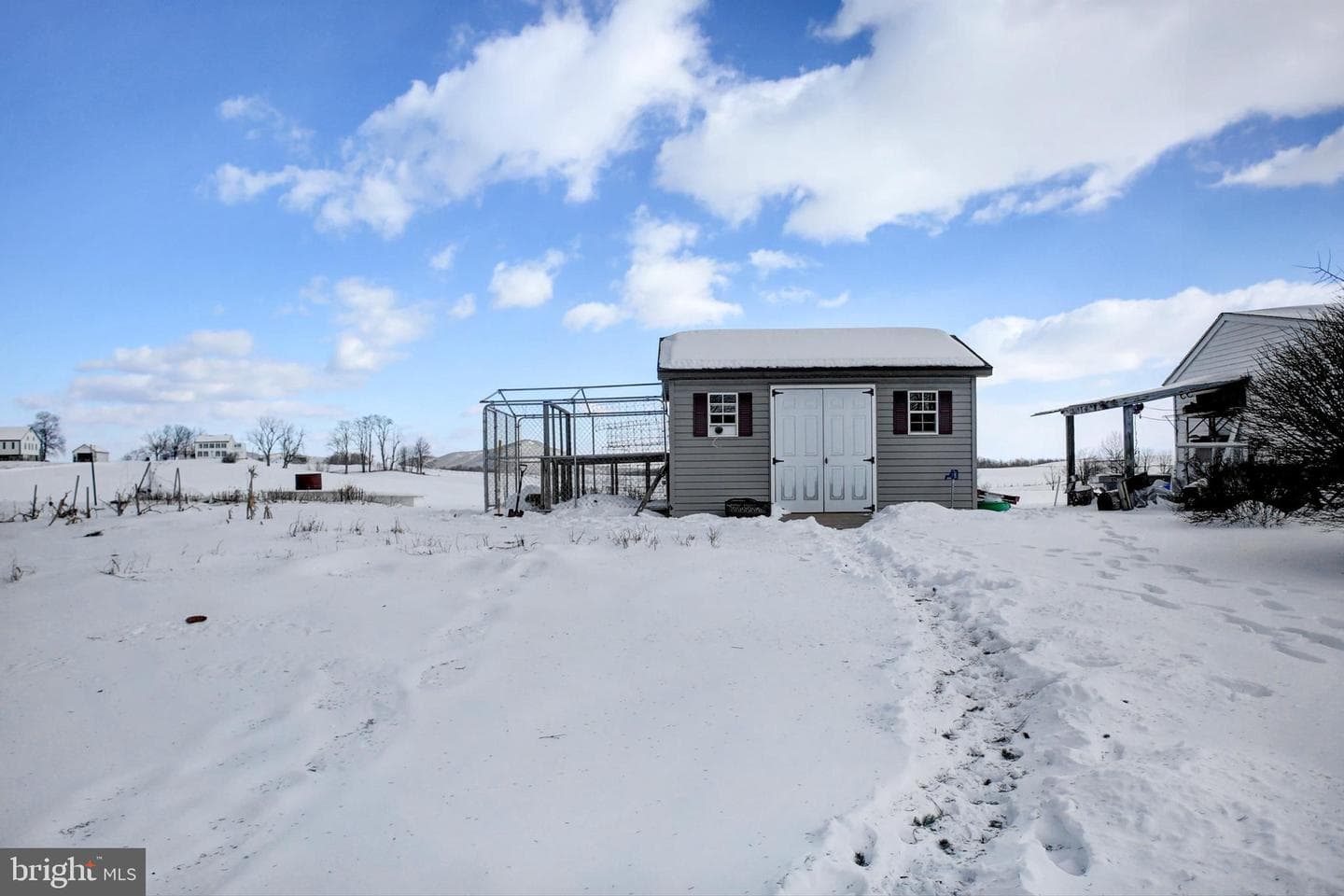 13339 W Buchanan Trail W photo 28