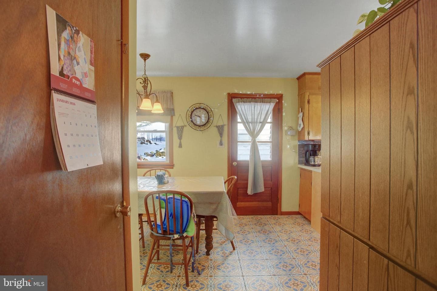 13339 W Buchanan Trail W photo 9