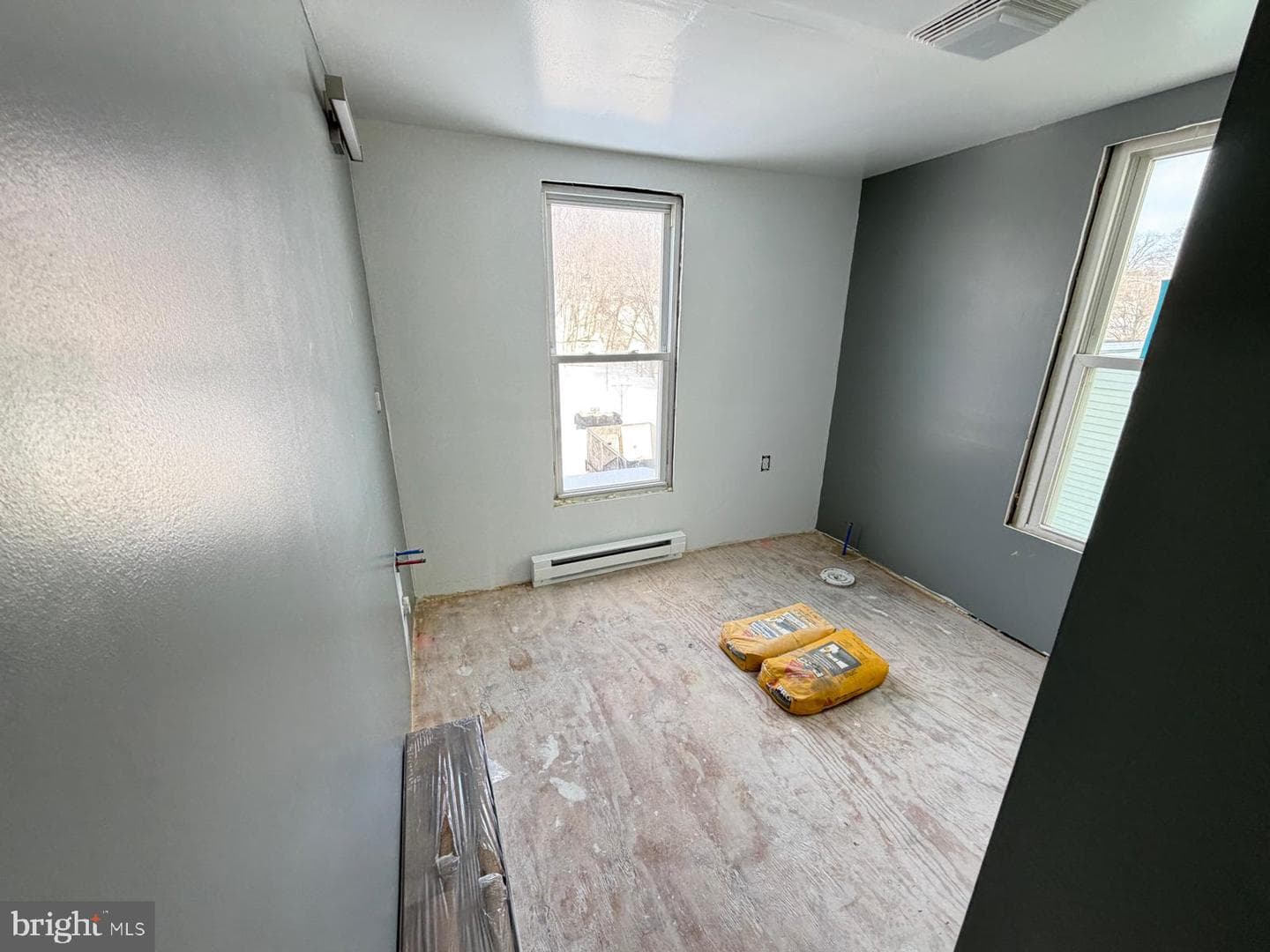 823 West Main Street photo 15