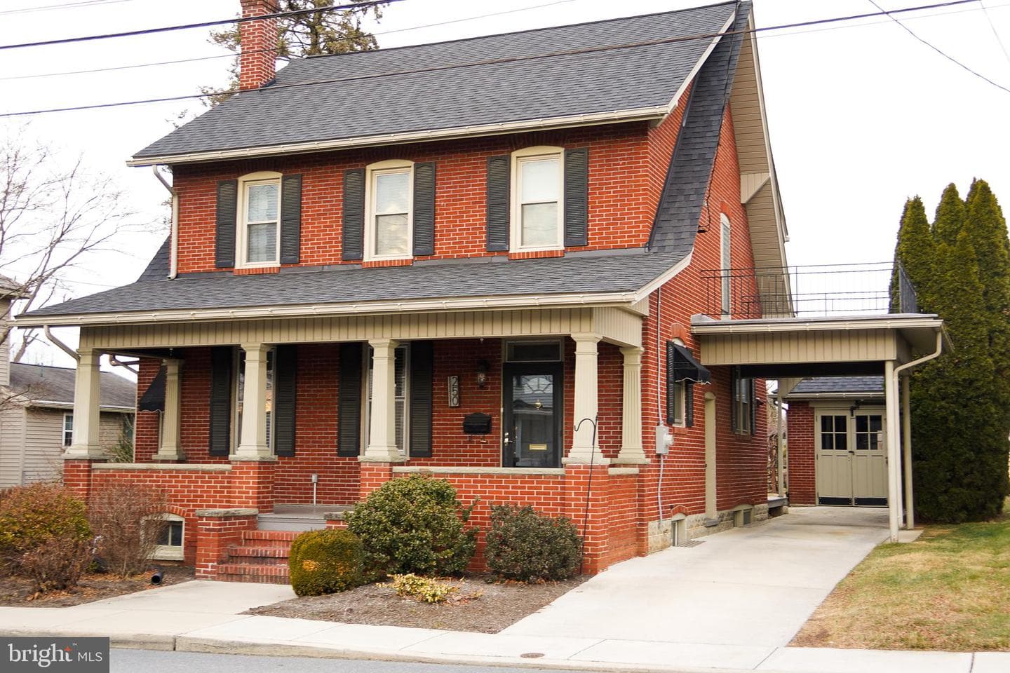 250 East Madison Street