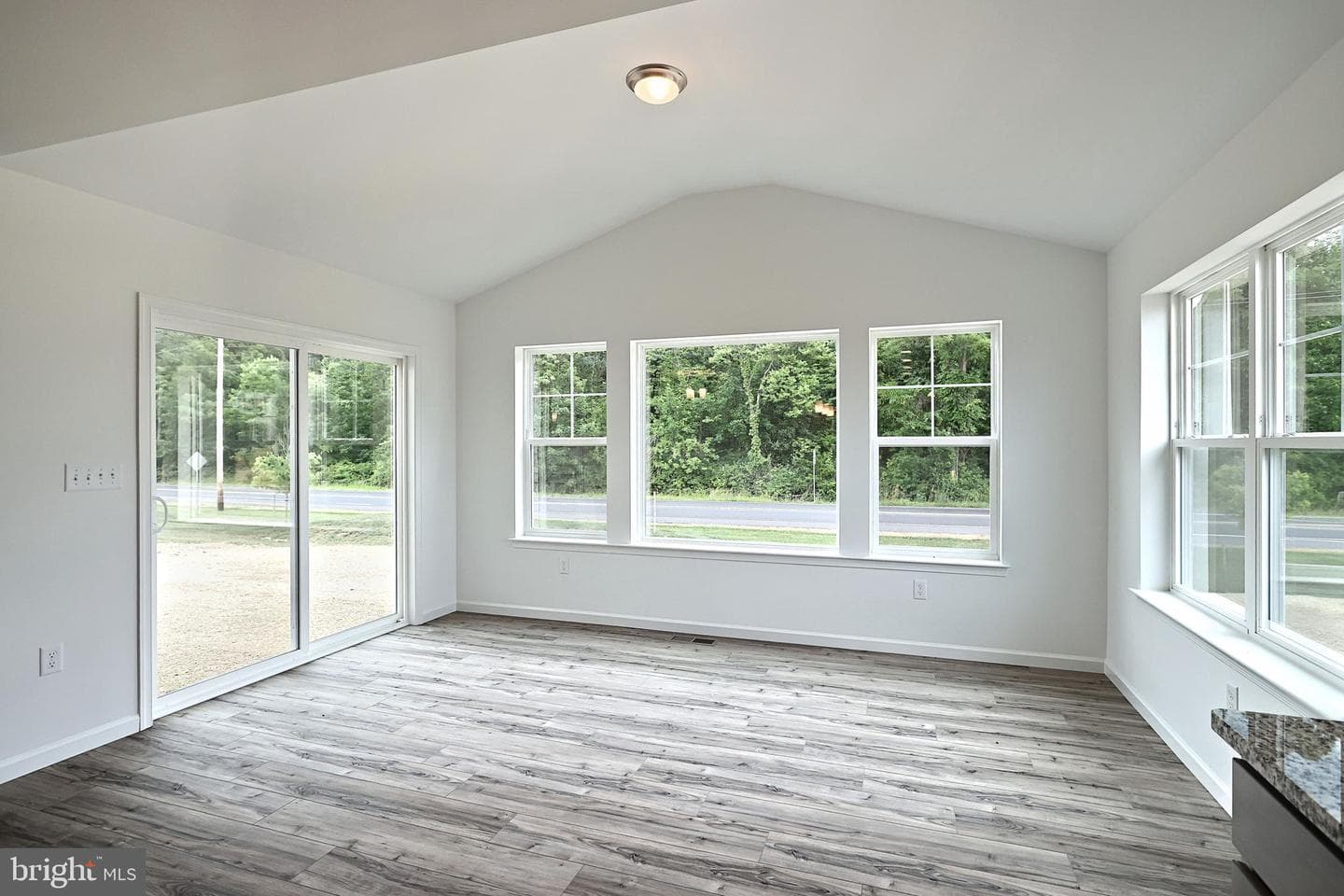 Emily Plan At Hickory Pointe photo 11