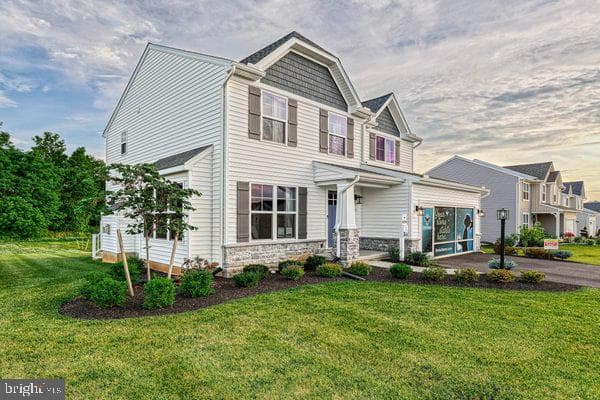 Revere Plan At Hickory Pointe, Waynesboro