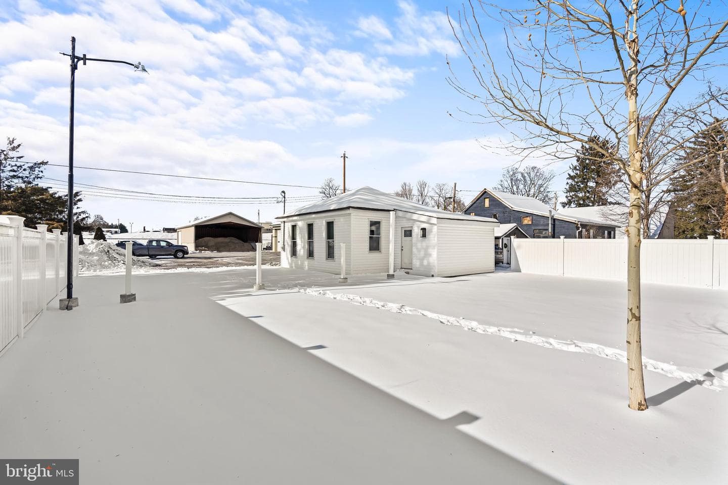 148 N Carlisle Street photo 49