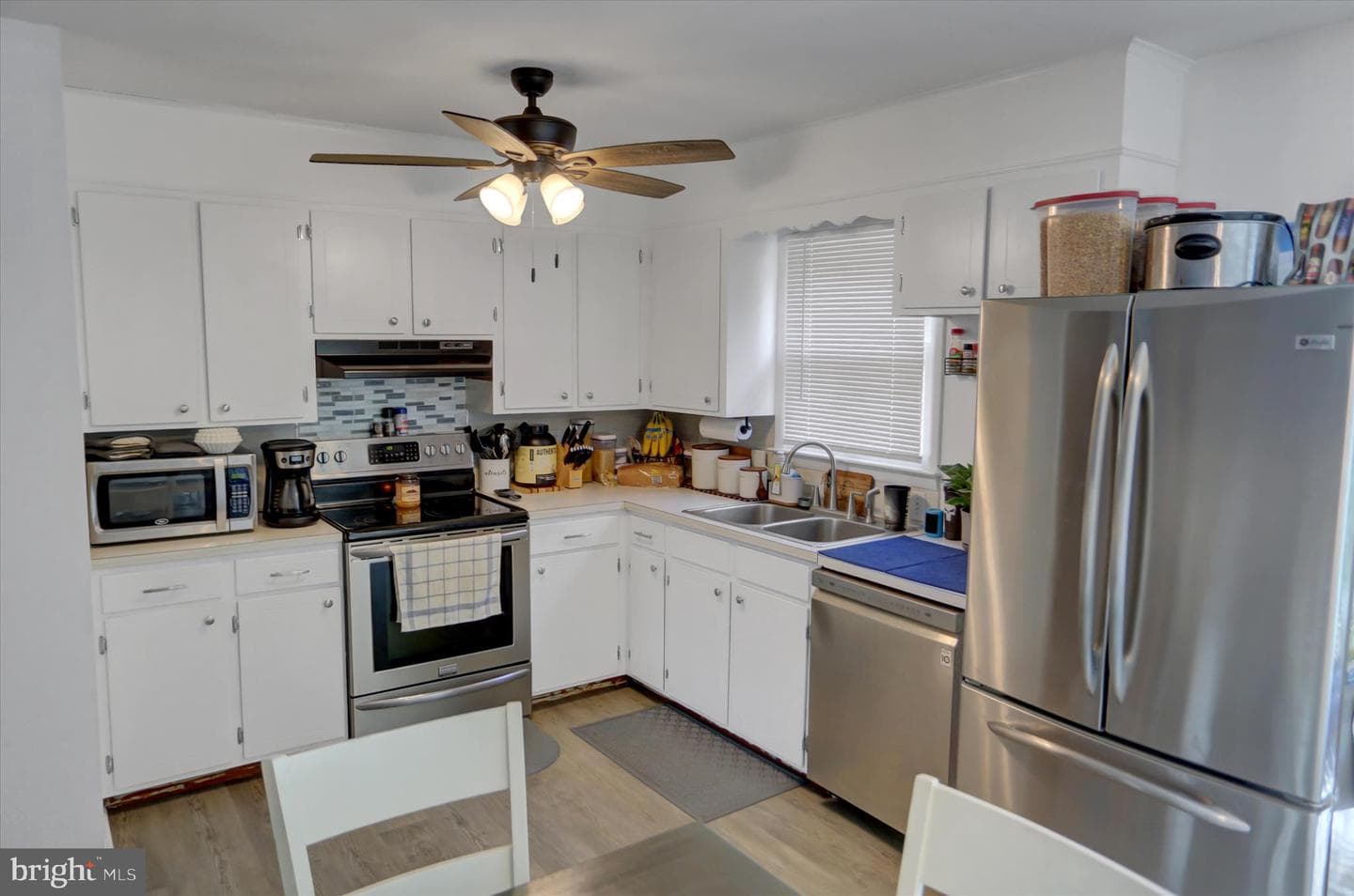 20 Surrey Drive photo 11