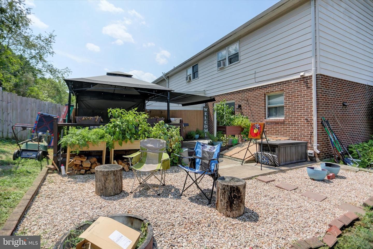 20 Surrey Drive photo 29
