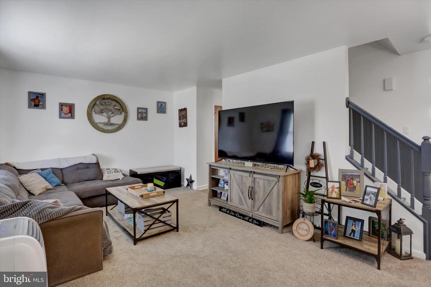 20 Surrey Drive photo 5