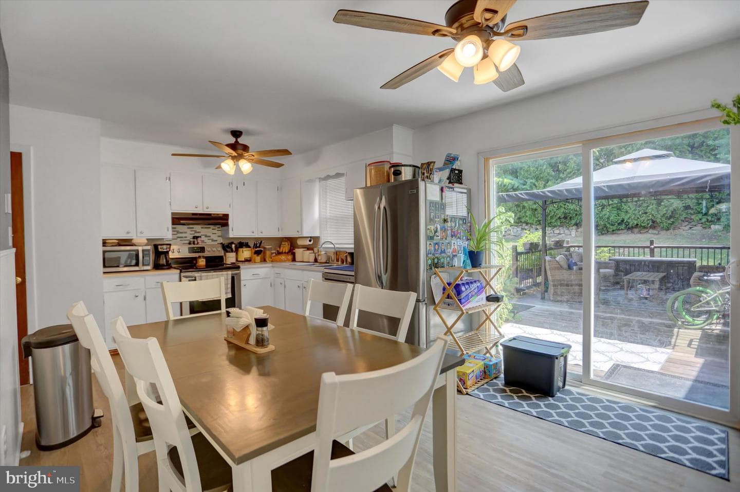 20 Surrey Drive photo 9
