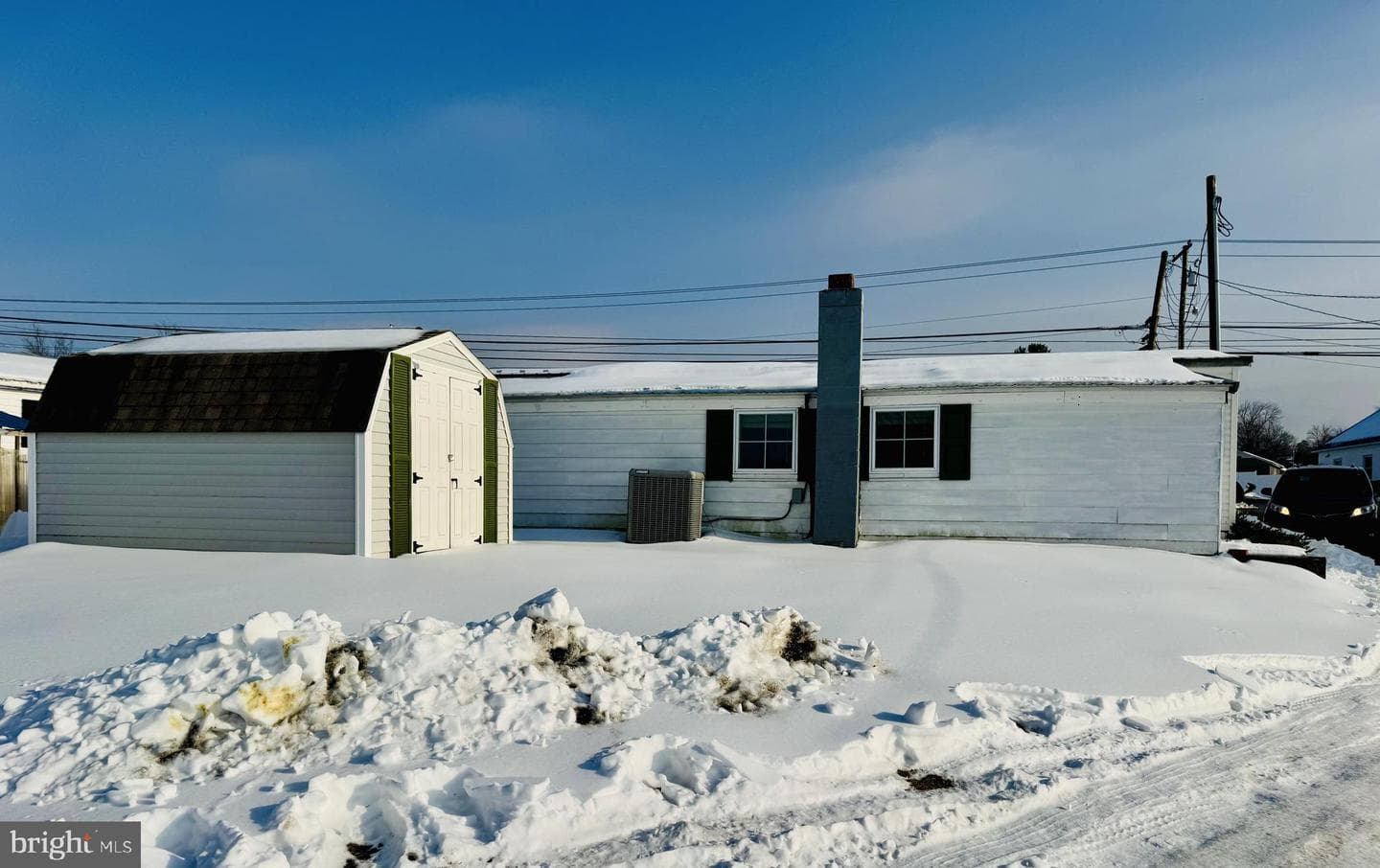 125 Anthony Highway photo 4