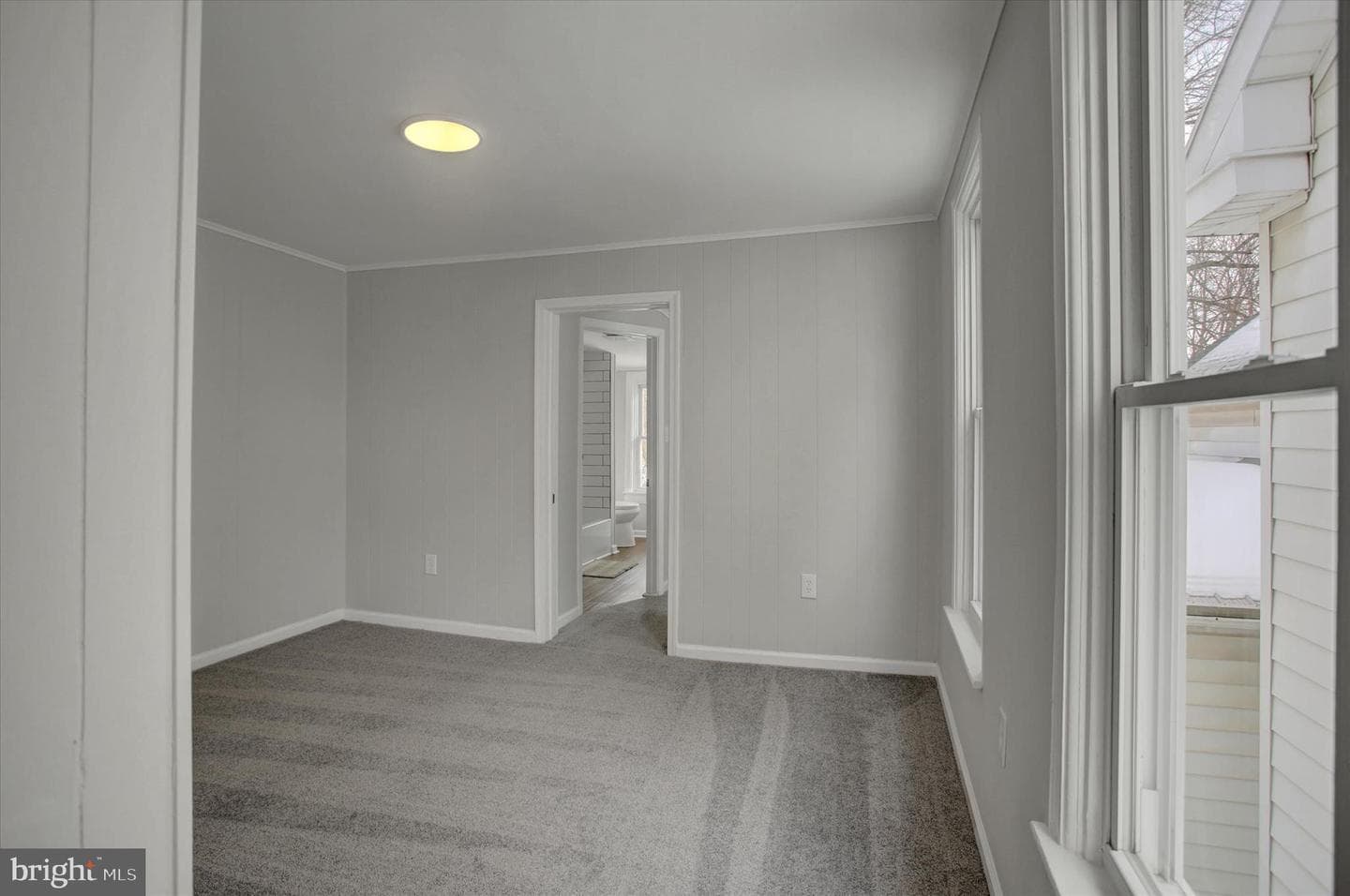 828 Broad Street photo 17