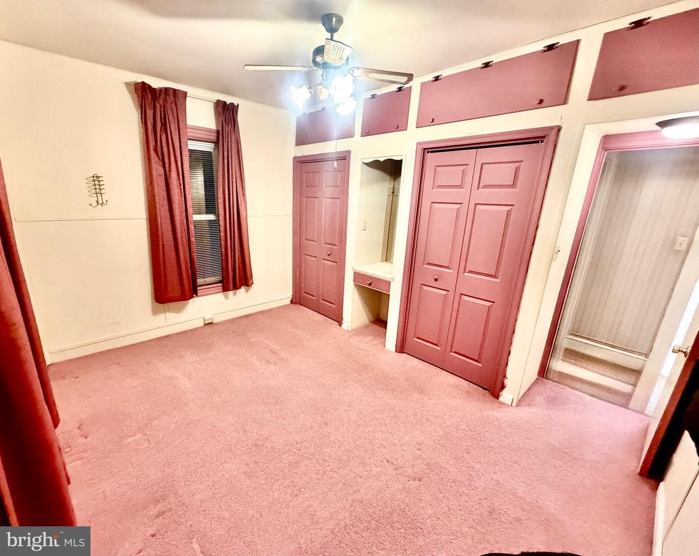 337 S 6th Street photo 11