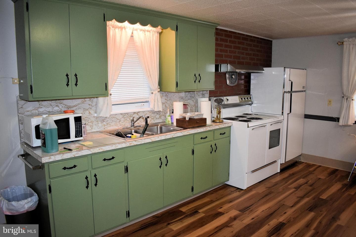 436 Grandview Avenue photo 6