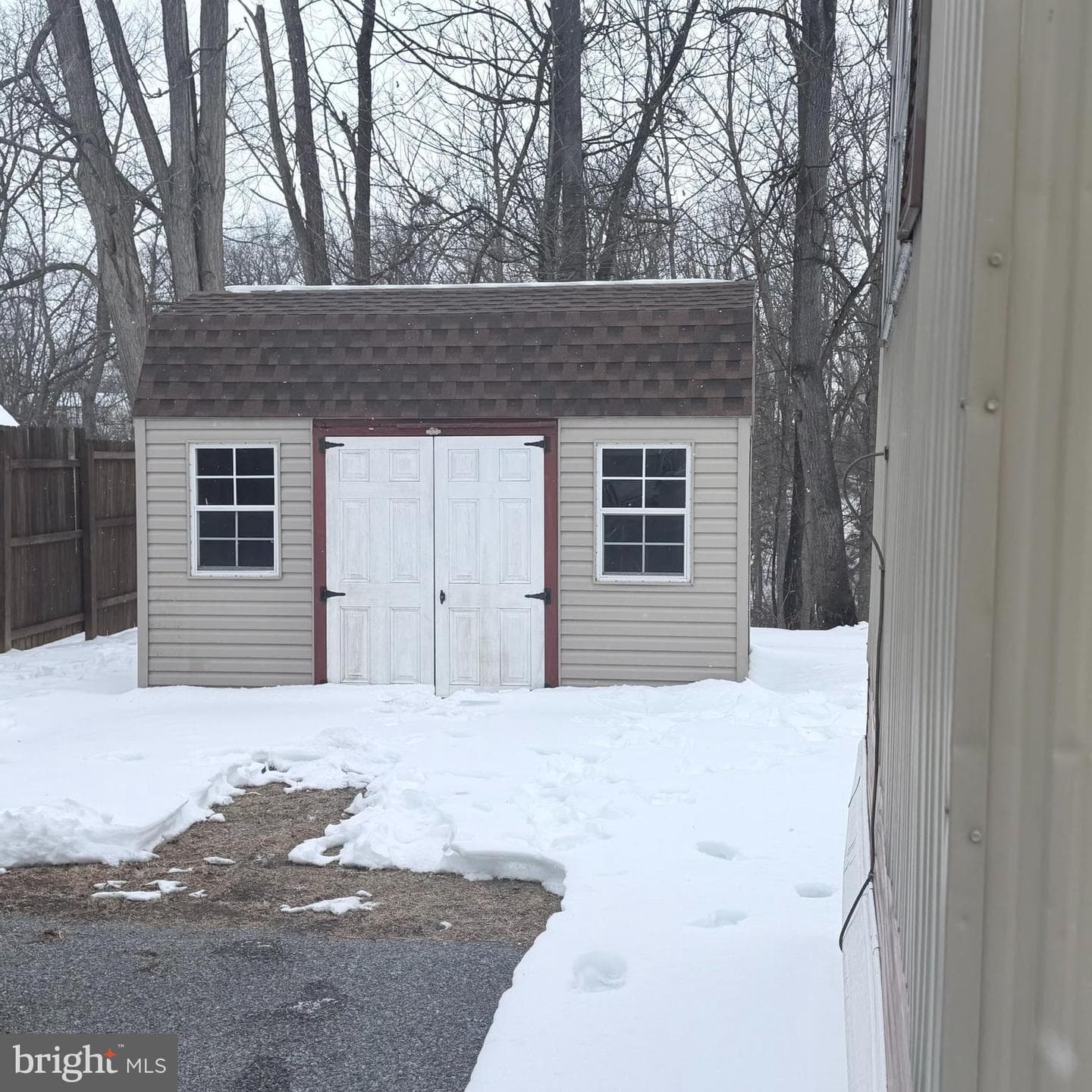 1437 Pleasant View Drive photo 6