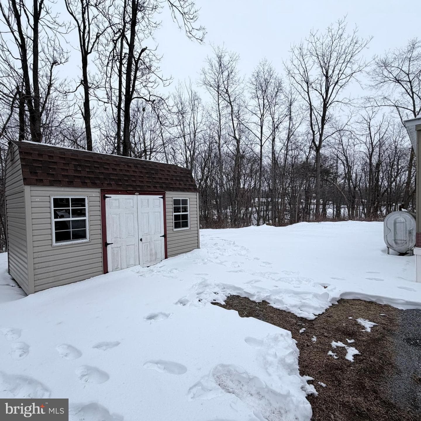 1437 Pleasant View Drive photo 7