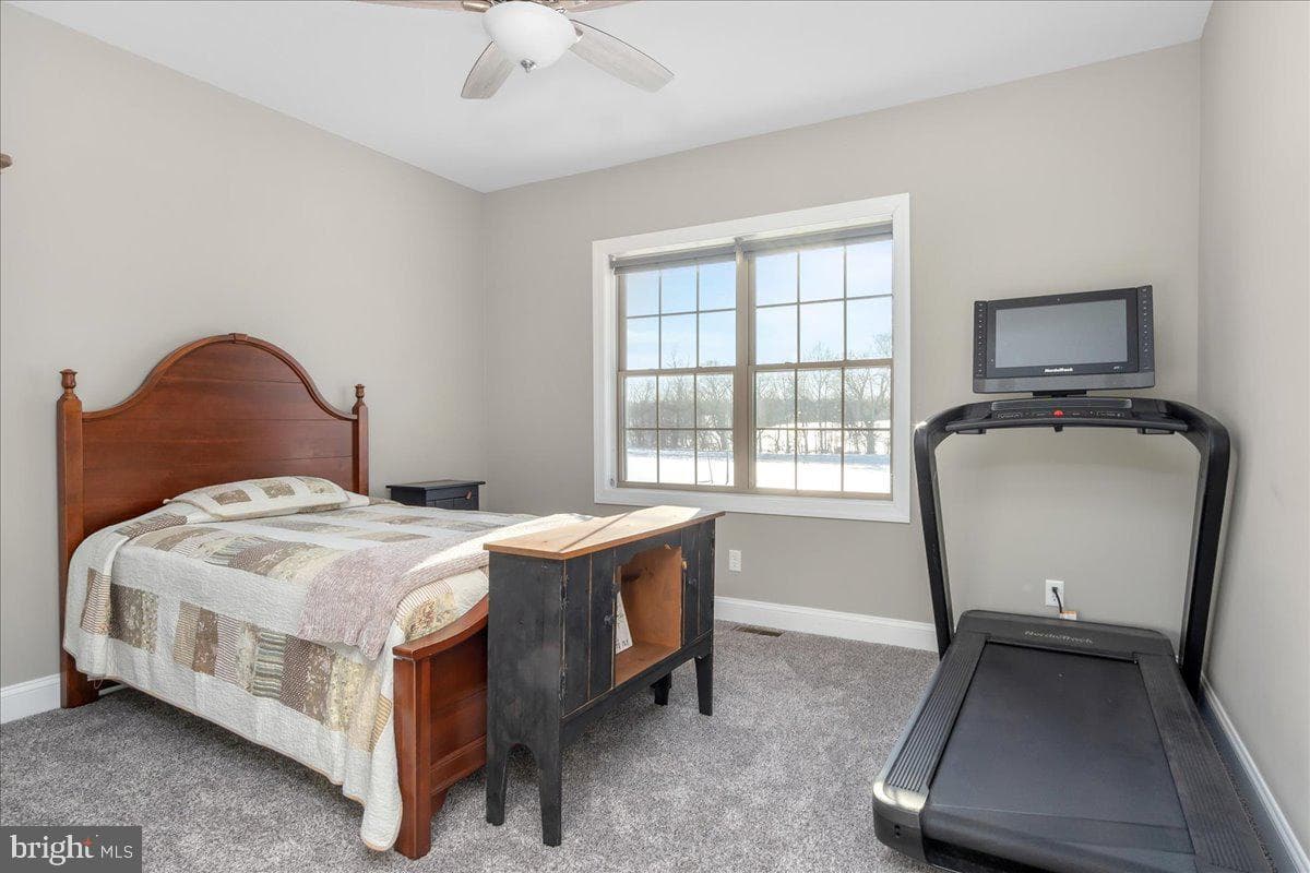 7654 Windmill Road photo 23