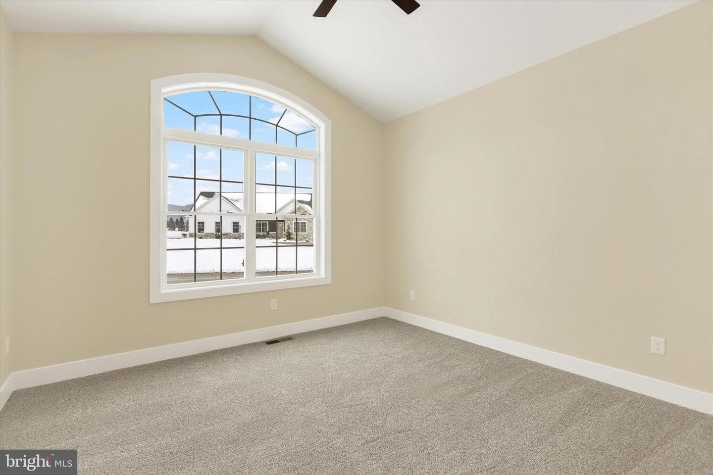 6195 Merion Drive photo 9