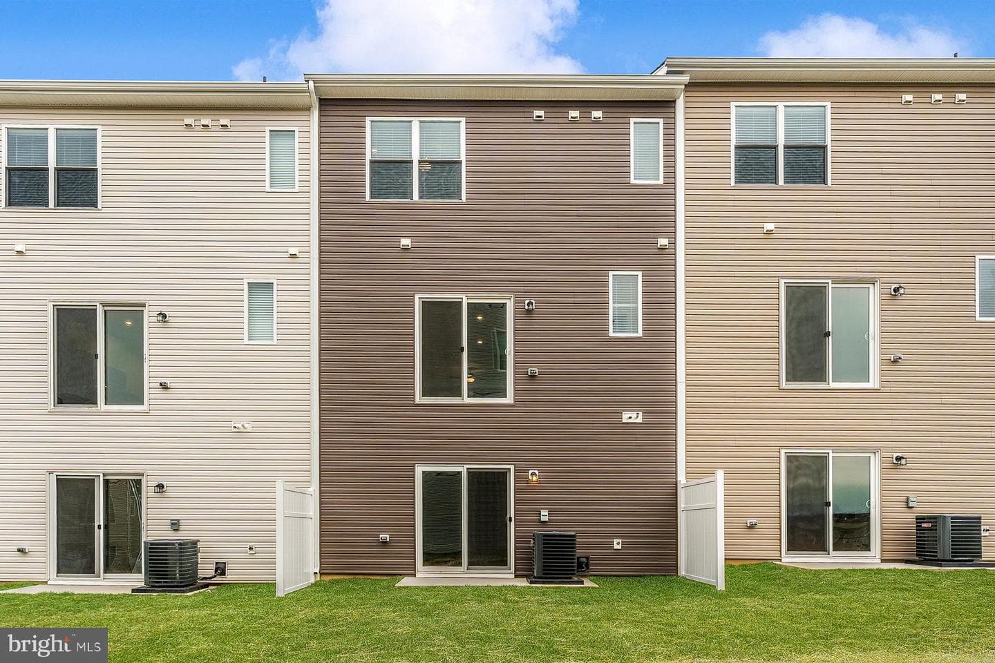 503 Iverson Road photo 3