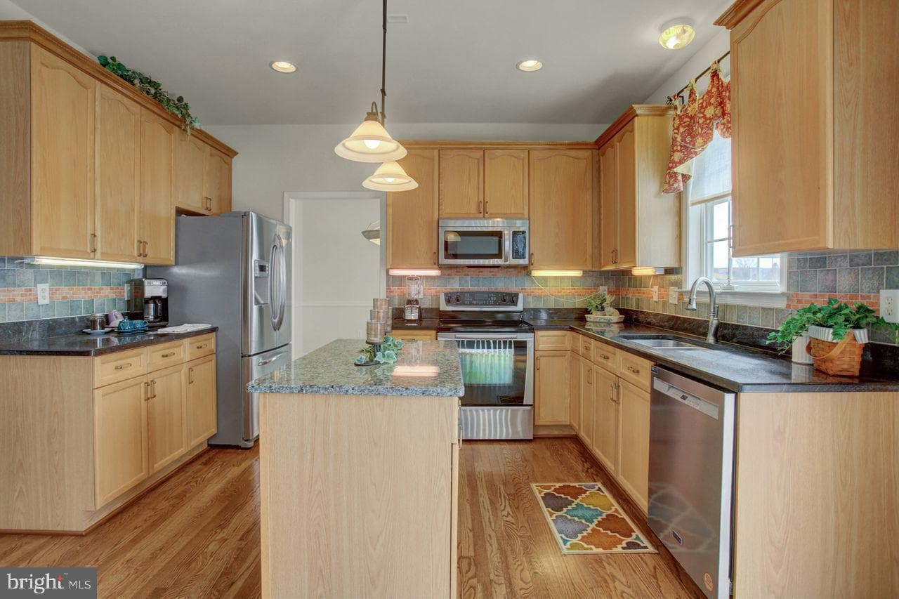 108 Bridle Hill Court photo 16